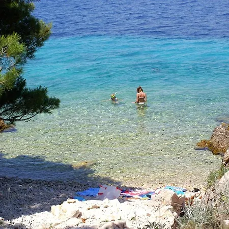 Apartment Apartments By The Sea Bilo, Primosten - 3090 *
