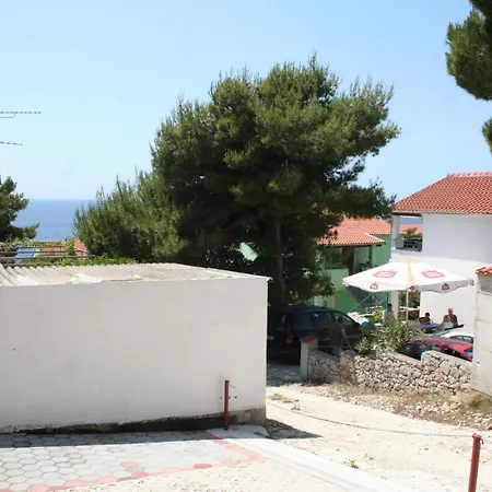 Apartments By The Sea Bilo, Primosten - 3090 Apartment